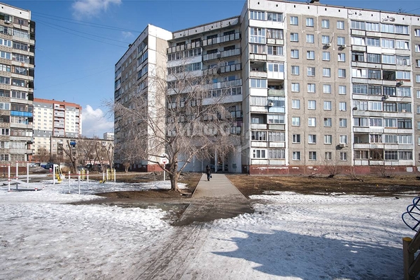 
   Продам 4-комнатную, 92.7 м², Киевская ул, 20

. Фото 22.