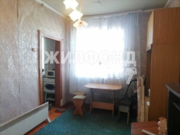 
   Продам 2-комнатную, 27.6 м², Ленинградская ул, 366

. Фото 3.