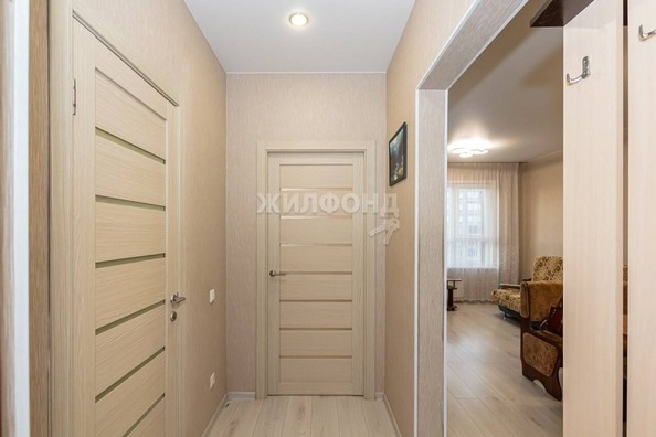 
   Продам 2-комнатную, 35.2 м², Виноградова ул, 5

. Фото 9.
