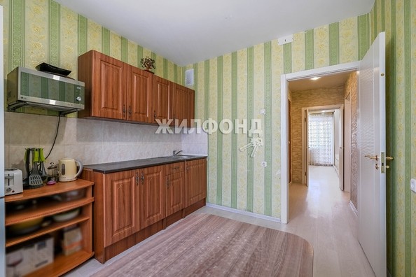 
   Продам 1-комнатную, 36.9 м², Титова ул, 234/1

. Фото 8.