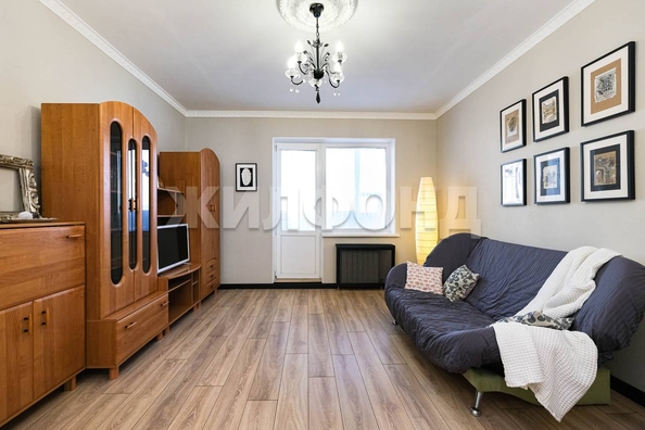 
   Продам 1-комнатную, 46.2 м², 2-я Обская ул, 73

. Фото 4.