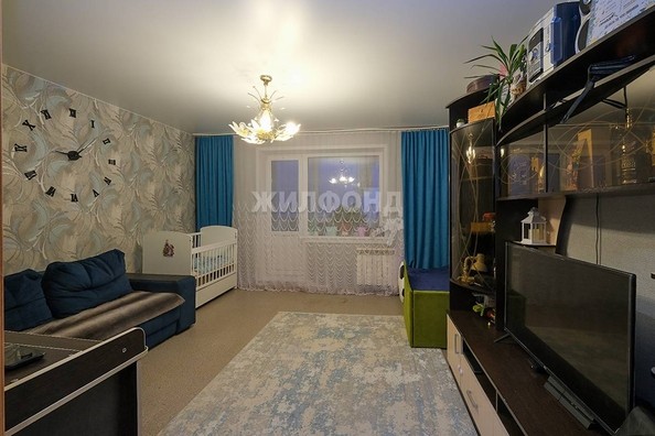
   Продам 1-комнатную, 40.8 м², Беловежская ул, 8

. Фото 4.