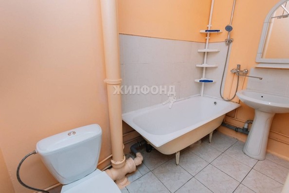 
   Продам 1-комнатную, 41.3 м², Ельцовская ул, 37

. Фото 2.