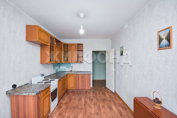 
  Продается 1-комн. квартира, 41.3 м², Ельцовская ул, д. 37
. Фото 2.