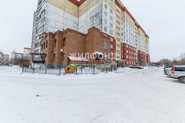 
   Продам 2-комнатную, 53.4 м², Выборная ул, 130

. Фото 4.