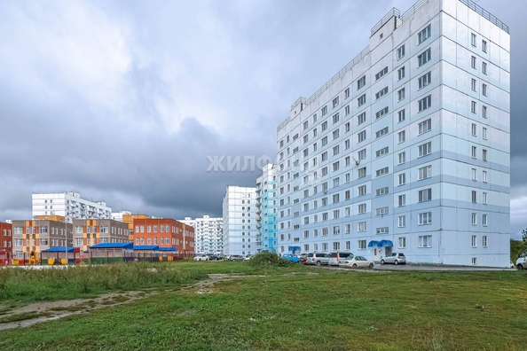 
   Продам 2-комнатную, 57.9 м², Николая Сотникова ул, 3

. Фото 10.