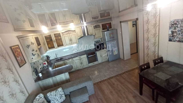 
   Продам 3-комнатную, 68.4 м², Пархоменко ул, 102

. Фото 2.