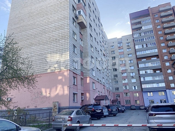 
  Продается 3-комн. квартира, 68.4 м², Пархоменко ул, д. 102
. Фото 13.