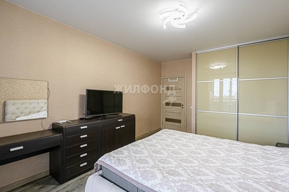 
   Продам 3-комнатную, 100 м², Дуси Ковальчук ул, 248

. Фото 6.