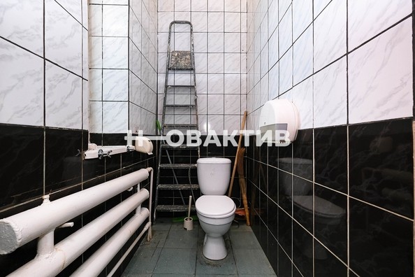 
   Продам дом, 344.9 м², Новосибирск

. Фото 14.
