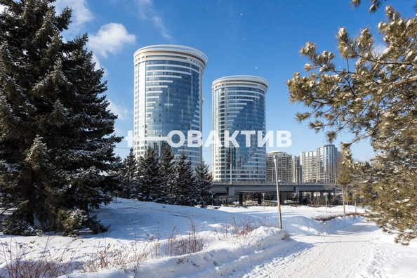 
   Продам 3-комнатную, 61 м², Сибревкома ул, 9

. Фото 1.