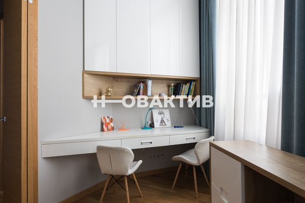 
   Продам 3-комнатную, 61 м², Сибревкома ул, 9

. Фото 19.