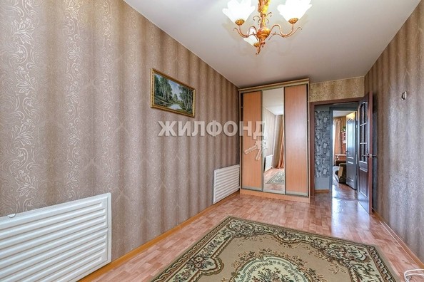 
   Продам 3-комнатную, 60.9 м², Чапаева ул, 7

. Фото 3.