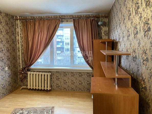 
   Продам 3-комнатную, 60.2 м², Бориса Богаткова ул, 207

. Фото 1.
