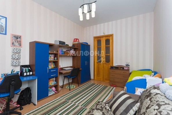 
   Продам 2-комнатную, 55.9 м², Богдана Хмельницкого ул, 29/2

. Фото 4.