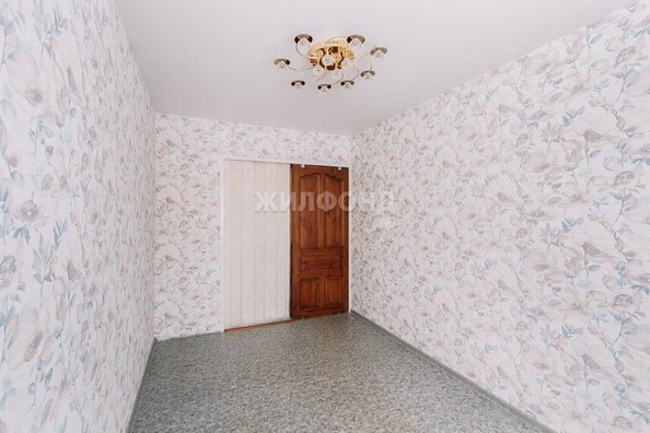 
   Продам 4-комнатную, 72.4 м², Громова ул, 22

. Фото 17.