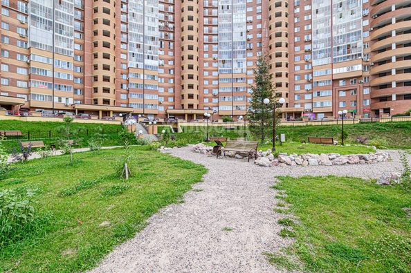 
   Продам 3-комнатную, 108.8 м², Стартовая ул, 1

. Фото 13.