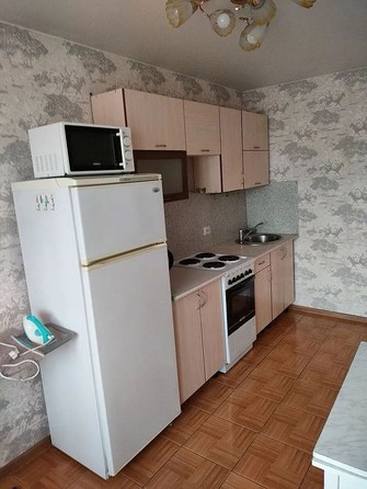 
  Сдам в аренду 1-комнатную квартиру, 38 м², Новосибирск

. Фото 6.