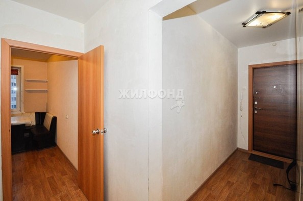 
   Продам 1-комнатную, 37.7 м², Петухова ул, 99/2

. Фото 23.