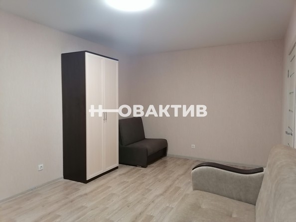 
   Продам 1-комнатную, 36.4 м², Ивана Севастьянова ул, 10

. Фото 11.