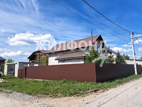 
   Продам дом, 119.6 м², Новосибирск

. Фото 1.