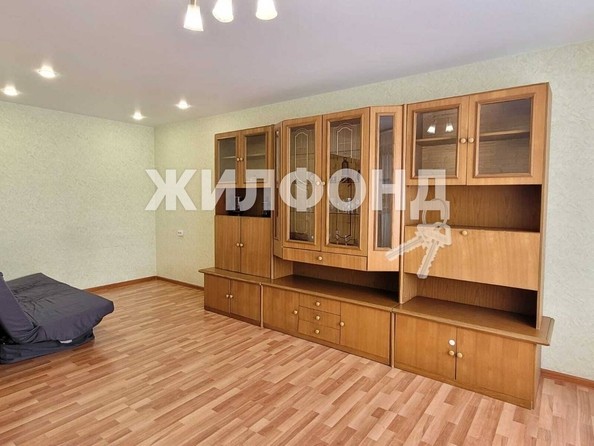 
   Продам 1-комнатную, 43.2 м², Михаила Немыткина ул, 10

. Фото 2.