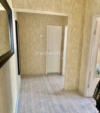 
   Продам 1-комнатную, 40 м², Николая Сотникова ул, 36

. Фото 3.