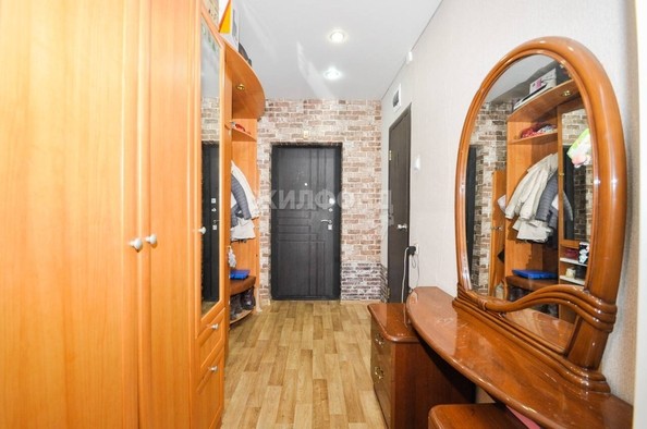 
   Продам 2-комнатную, 38.3 м², Николая Сотникова ул, 5

. Фото 11.