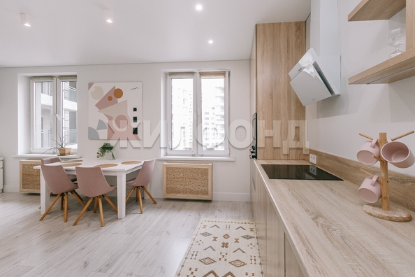 
   Продам 3-комнатную, 92 м², Немировича-Данченко ул, 146/1

. Фото 8.