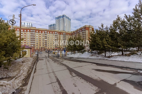 
   Продам 3-комнатную, 83.6 м², Лескова ул, 19

. Фото 15.