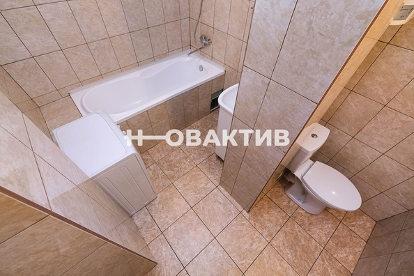 
   Продам 2-комнатную, 59.1 м², Аникина ул, 37/1

. Фото 19.