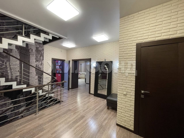 
   Продам дом, 680 м², Новосибирск

. Фото 5.