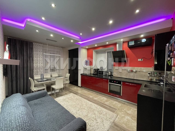 
   Продам дом, 680 м², Новосибирск

. Фото 6.