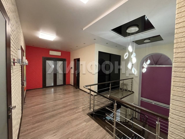 
   Продам дом, 680 м², Новосибирск

. Фото 13.