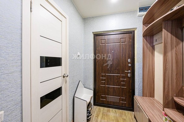 
   Продам 1-комнатную, 25.7 м², Дмитрия Шмонина ул, 6

. Фото 5.
