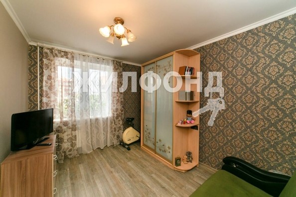 
   Продам 3-комнатную, 71.9 м², Дивногорская ул, 150/3

. Фото 8.