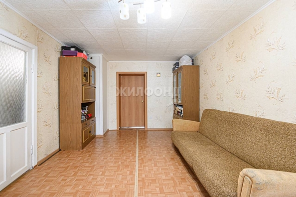 
   Продам 2-комнатную, 44.2 м², Красный пр-кт, 90

. Фото 7.