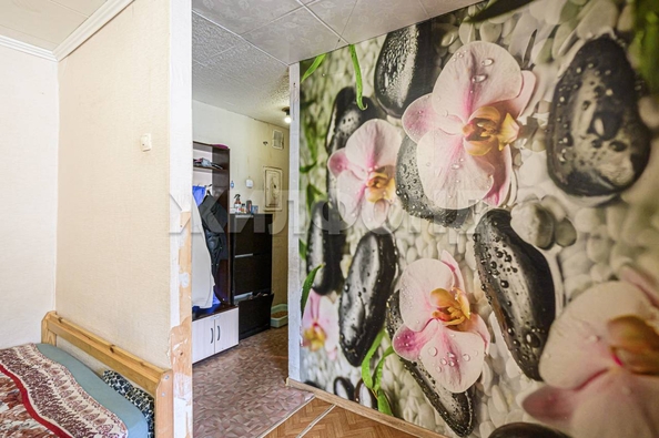 
   Продам 1-комнатную, 29.6 м², Петухова ул, 20

. Фото 19.