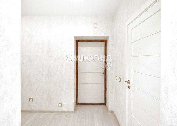 
   Продам 1-комнатную, 34.8 м², Романтиков ул, 18

. Фото 9.