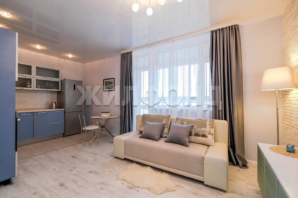
   Продам студию, 28.9 м², В. Высоцкого ул, 49

. Фото 2.
