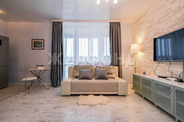 
   Продам студию, 28.9 м², В. Высоцкого ул, 49

. Фото 5.