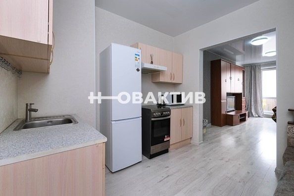 
   Продам 3-комнатную, 58.3 м², Дмитрия Шмонина ул, 3

. Фото 9.