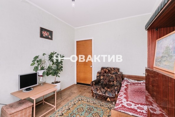
   Продам 3-комнатную, 63 м², Иванова ул, 28А

. Фото 10.
