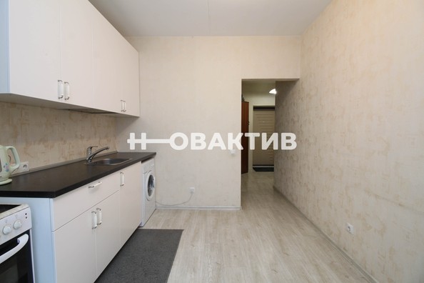 
   Продам 1-комнатную, 49.5 м², Кропоткина ул, 261/2

. Фото 1.