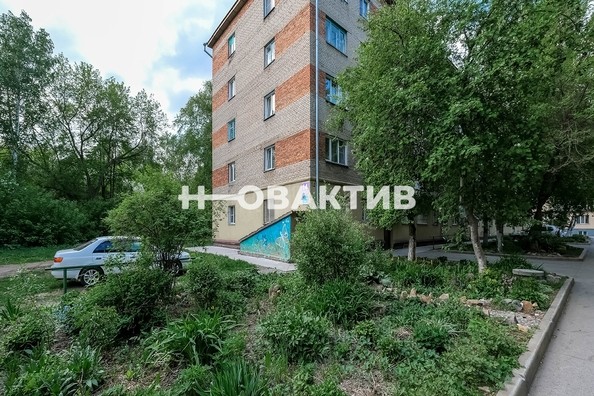 
   Продам 2-комнатную, 45 м², Сибиряков-Гвардейцев ул, 14

. Фото 32.