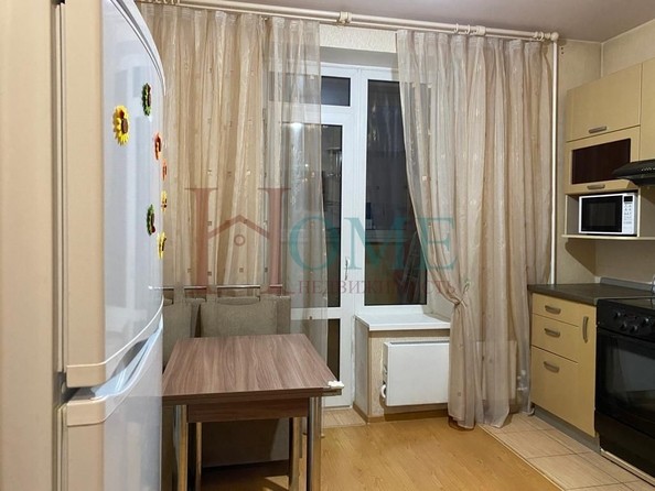 
  Сдам в аренду 1-комнатную квартиру, 37 м², Новосибирск

. Фото 1.