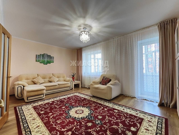 
   Продам 2-комнатную, 72 м², 1-й Римского-Корсакова пер, 5

. Фото 4.