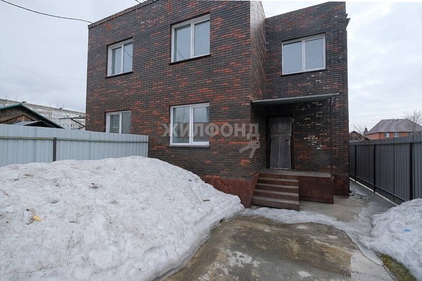 
   Продам дом, 120.7 м², Новосибирск

. Фото 1.