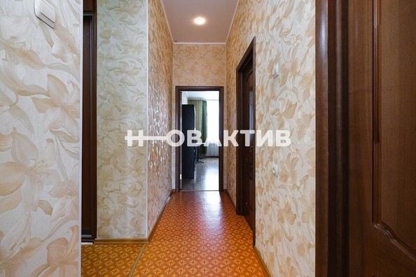 
   Продам 3-комнатную, 87.9 м², Красный пр-кт, 159

. Фото 10.