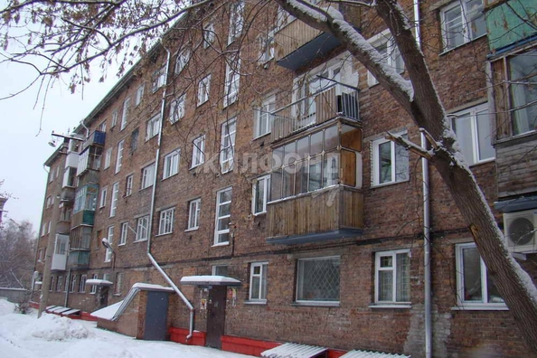 
   Продам 2-комнатную, 40.3 м², Дуси Ковальчук ул, 83

. Фото 4.